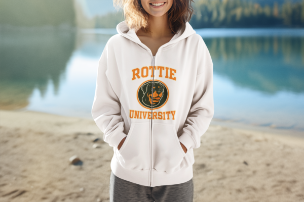 20260117072410-1f0f3758-432c-6b5e-8cf7-a281c4602d2b.png Rottie University™ Rottweiler Mascot Zip Hoodie NP — Full‑Zip Jacket